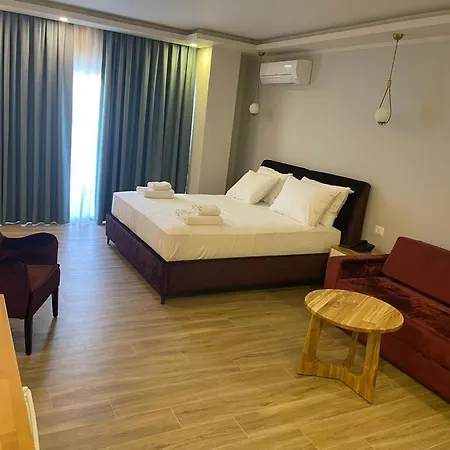 Coral Hotel Shëngjin